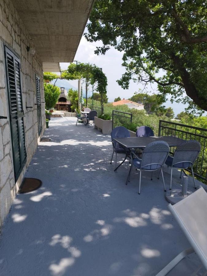 Apartments Mare - 150 M From Beach Брела Экстерьер фото